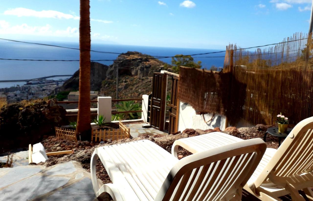 Casa Rural Alessia With Jacuzzi ,Garden & Swimming Pool Santa Cruz de Tenerife Exterior photo